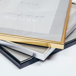 Skandinaavia stiilis postrid seinale