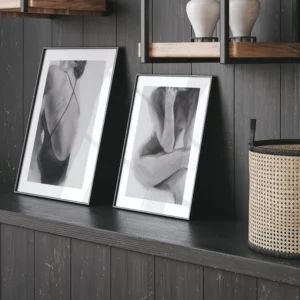 Vesivärvides naise komplekt